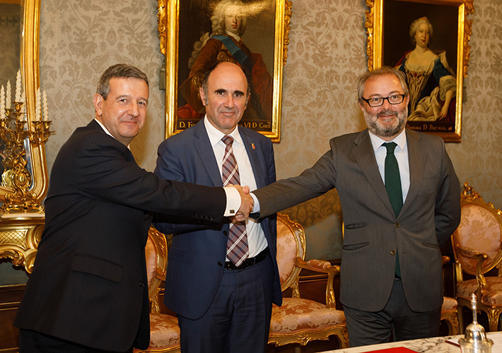 Foto Iberdrola, el Gobierno de Navarra y Siemens Gamesa firman un acuerdo de intenciones para impulsar sistemas de almacenamiento térmico de energía eléctrica en Navarra.